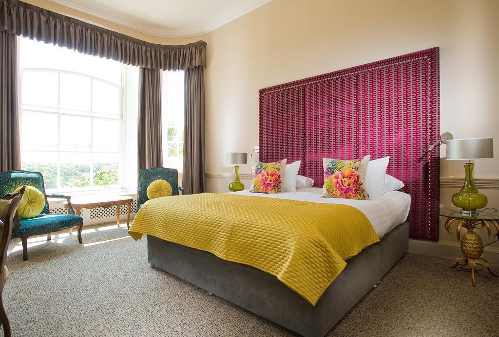Combe Grove Hotel Limpley Stoke Exteriör bild